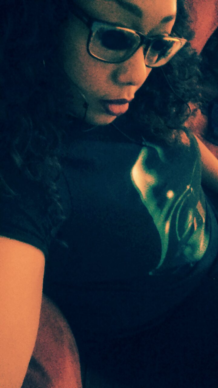 Lunch at Bar Louie by the&nbsp;fire