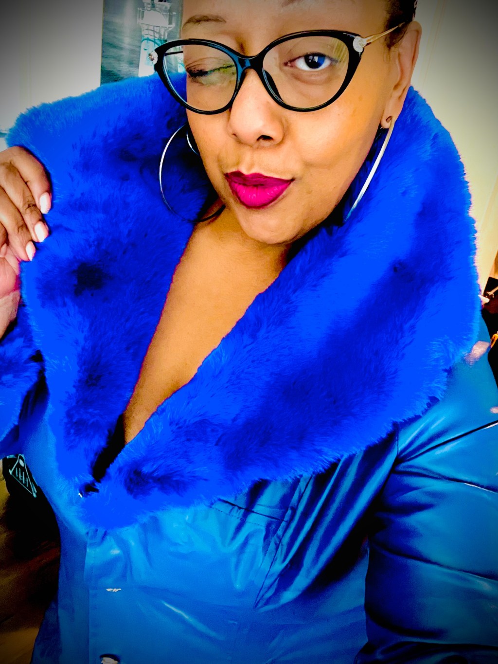 A Dog’s Hind Leg in a&nbsp;Holdall